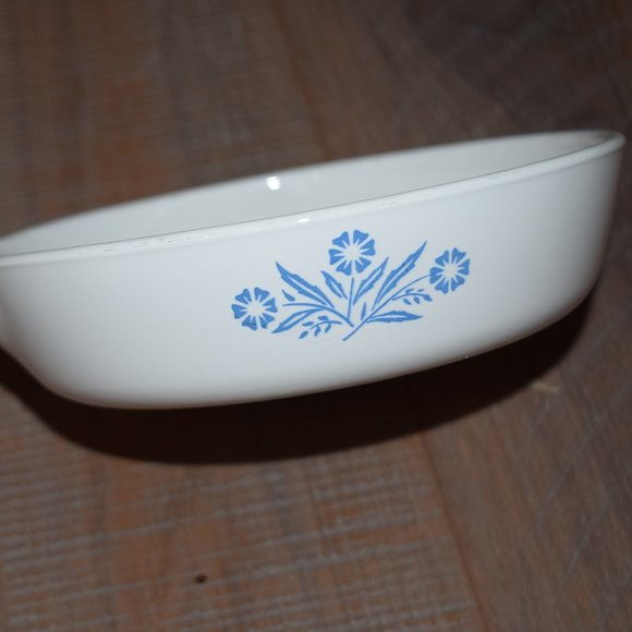 Corning Ware Blue Cornflower P-83-B Sauce Pan 6-1/2 Inch Handled Skillet G98 - Picture 5 of 8